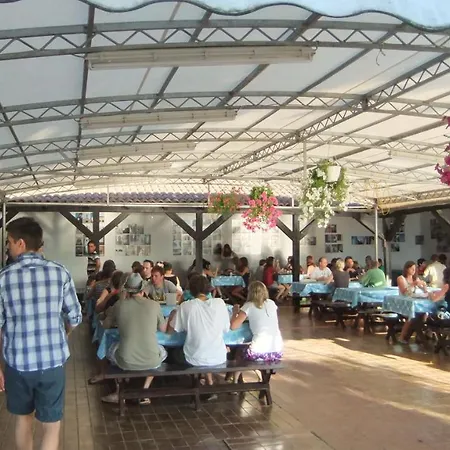 Hi אכסניה פולה