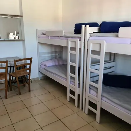 Hostel Hi *